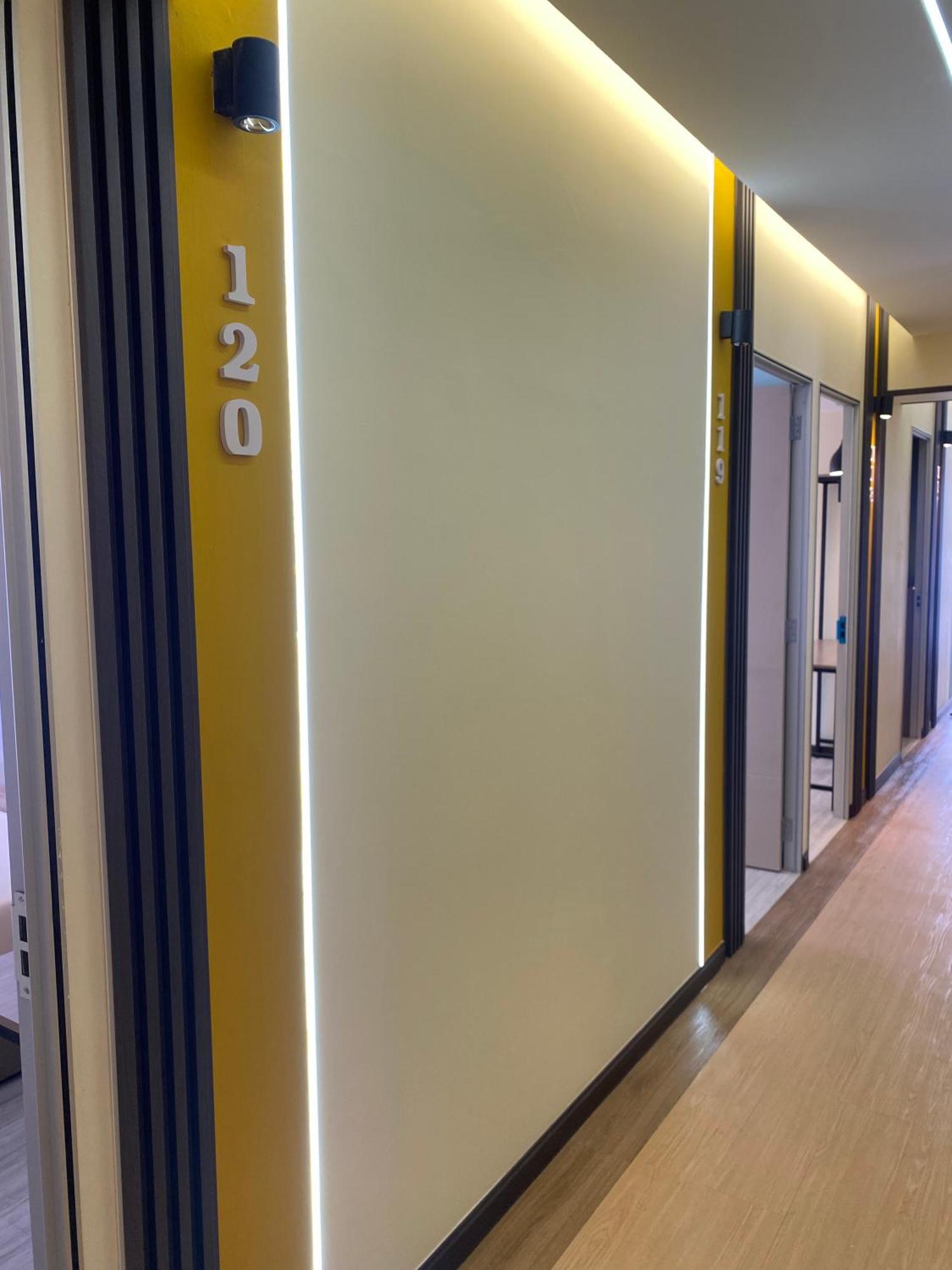 Clock Inn Backpackers Hostel تاناه راتا المظهر الخارجي الصورة